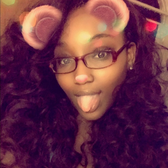 Meet your Posher, Rakeya - Picture 1 of 1